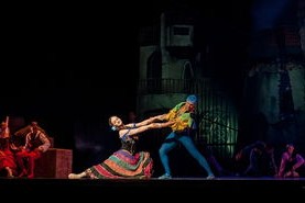 开云下载-讲述足球传奇：那些永不过时的经典故事，足球的传奇人物