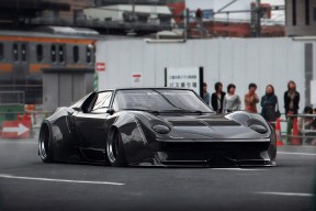 开云在线直播-女篮新星职业首秀砍下两双表现惊艳，女球员篮球